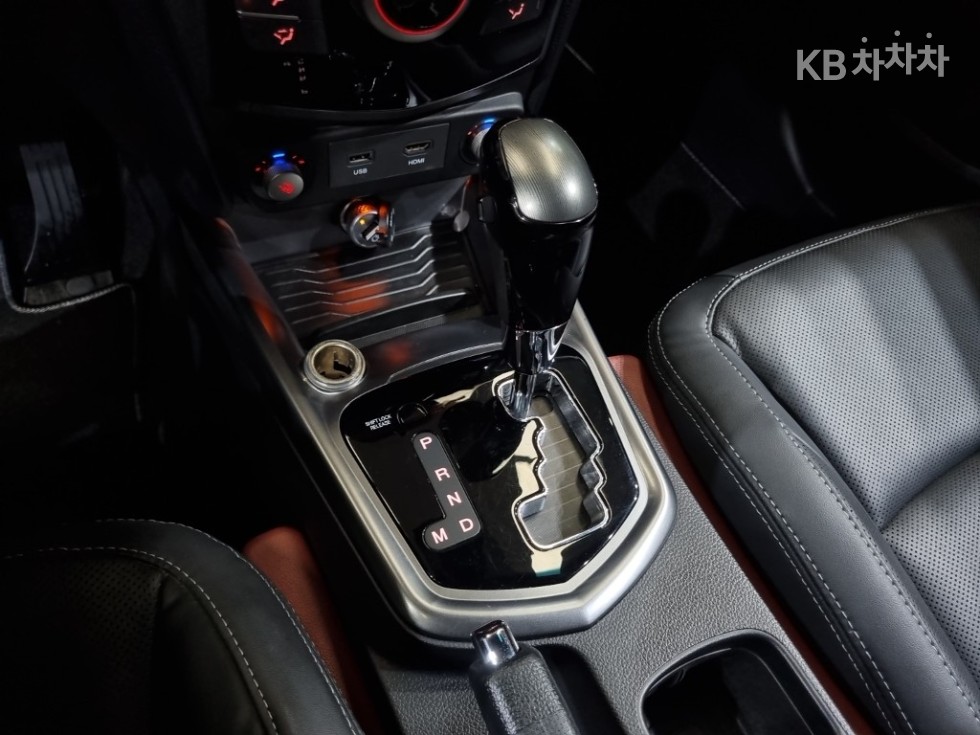SsangYong Tivoli — miniaturë 11
