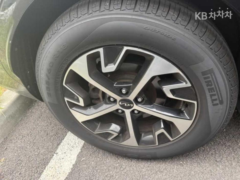 Kia Sportage — miniaturë 8