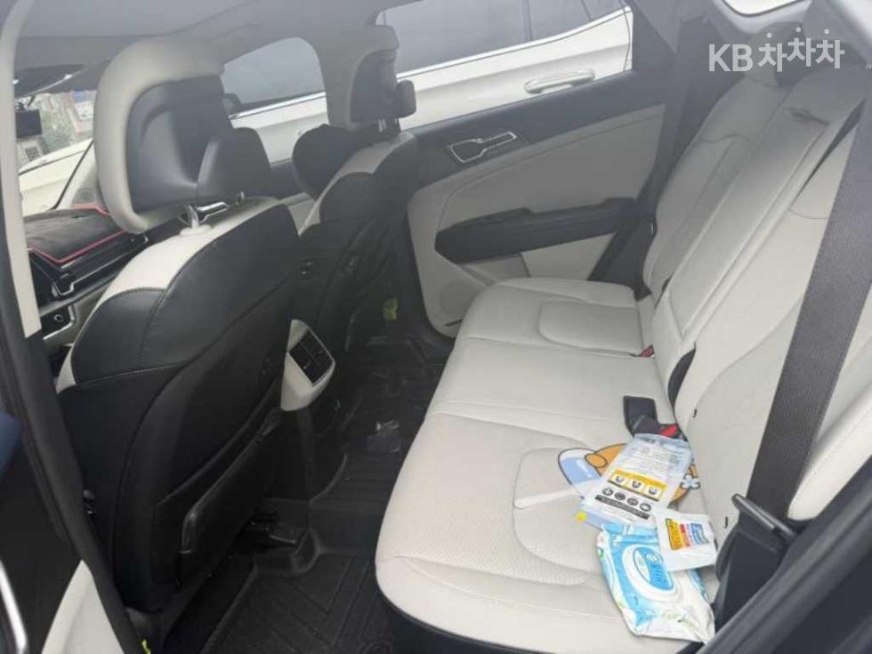 Kia Sportage — miniaturë 11