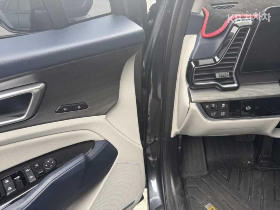 Kia Sportage — miniaturë 13