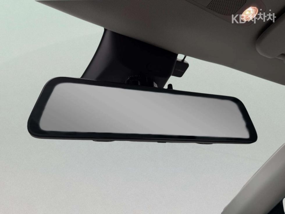 Tesla Model Y — miniaturë 16