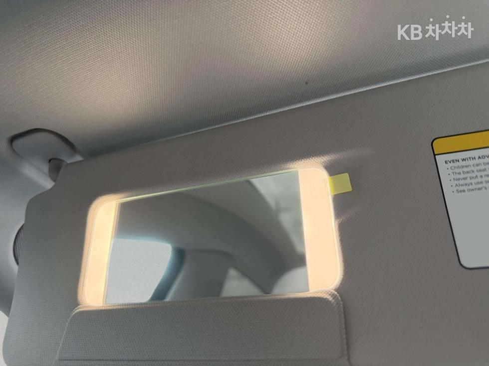 Tesla Model Y — miniaturë 20