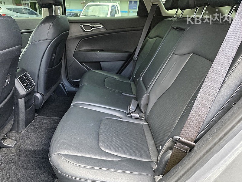 Kia Sportage — miniaturë 11