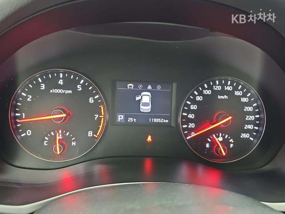 Kia K7 — miniaturë 6