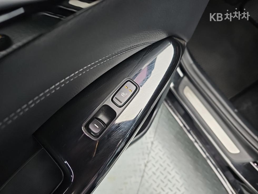 Kia K7 — miniaturë 13