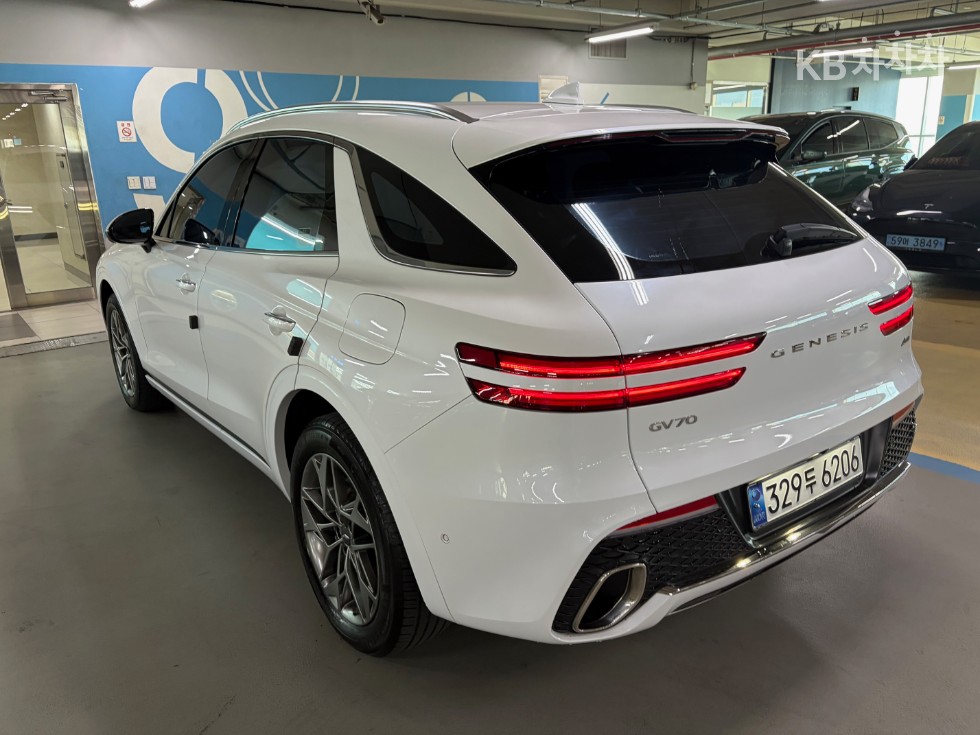 Genesis GV70 — miniaturë 4