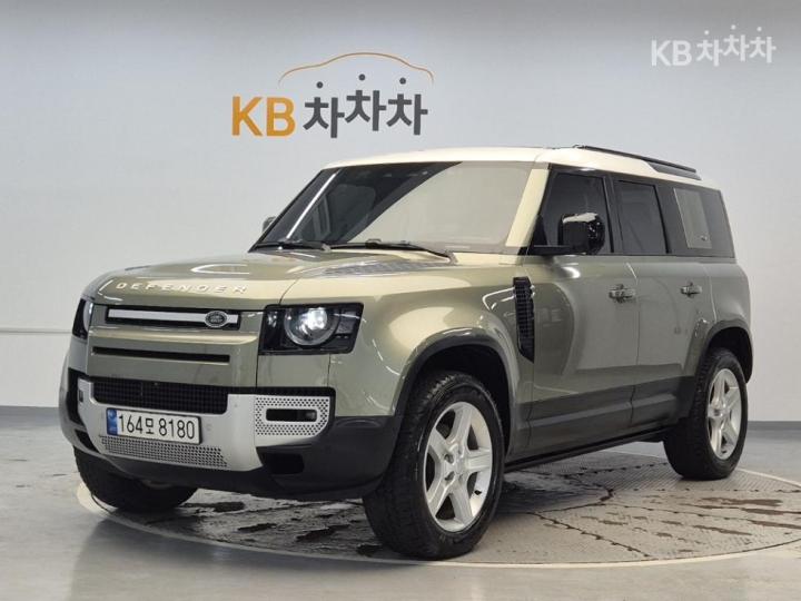 Land Rover Defender 110 D250 SE — foto 1