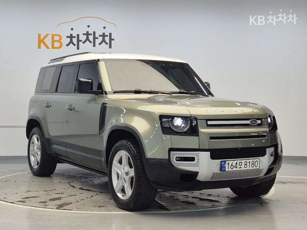 Land Rover Defender — miniaturë 4