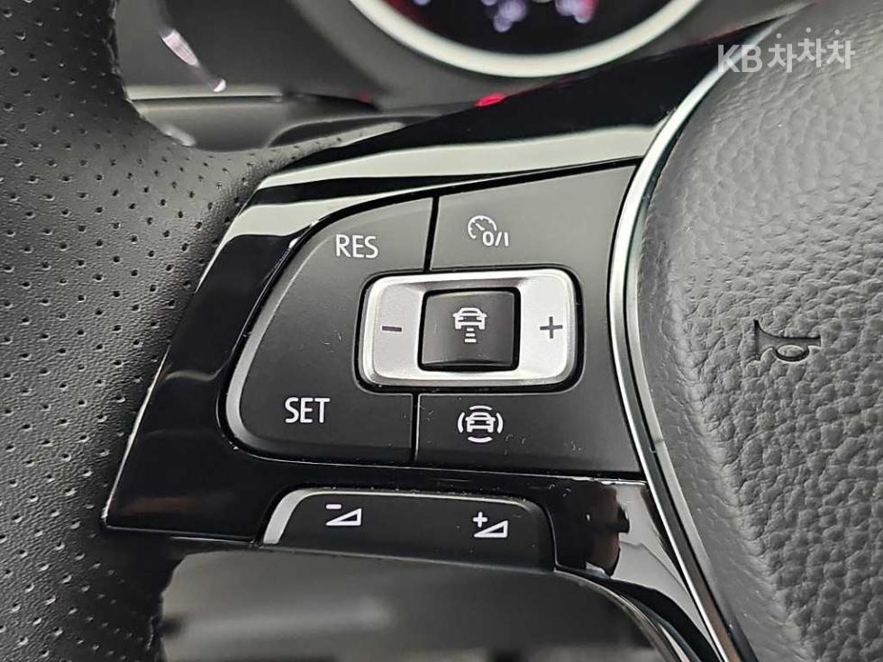 Volkswagen Tiguan — miniaturë 16