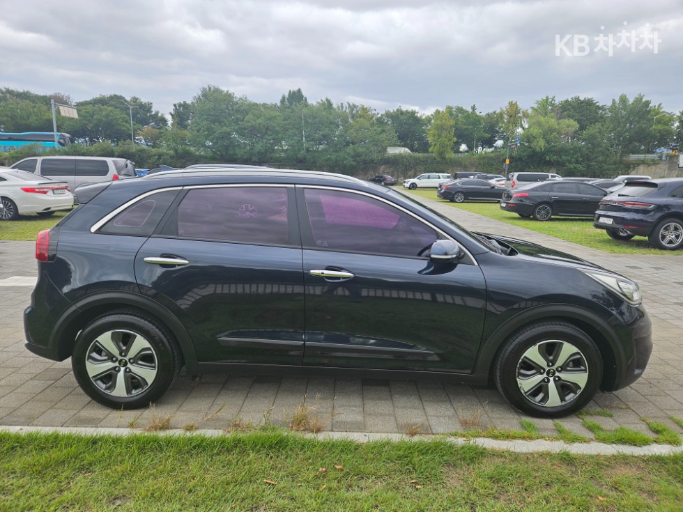 Kia Niro — miniaturë 4