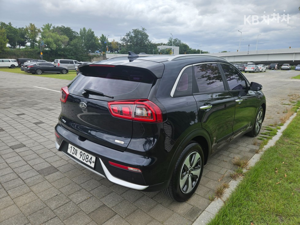 Kia Niro — miniaturë 5