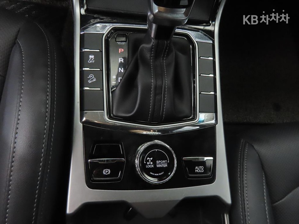 SsangYong Korando — miniaturë 13
