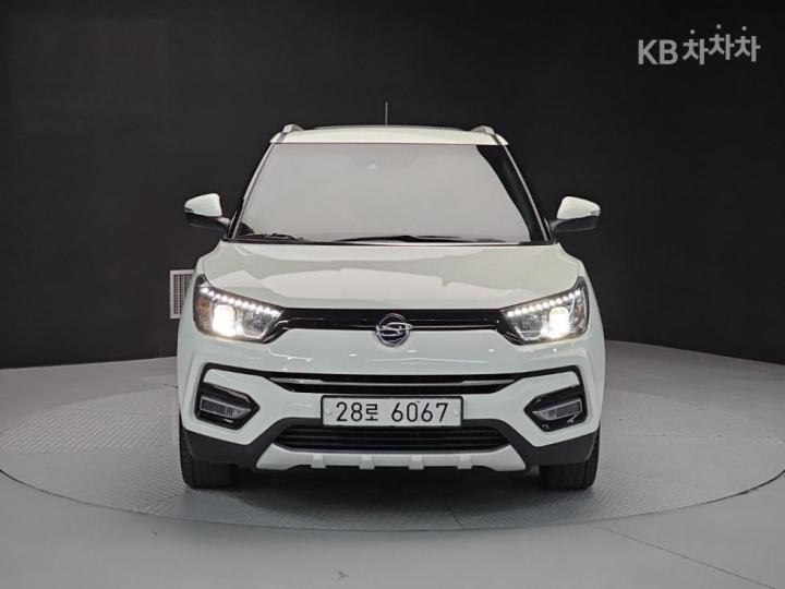 SsangYong Tivoli — miniaturë 2