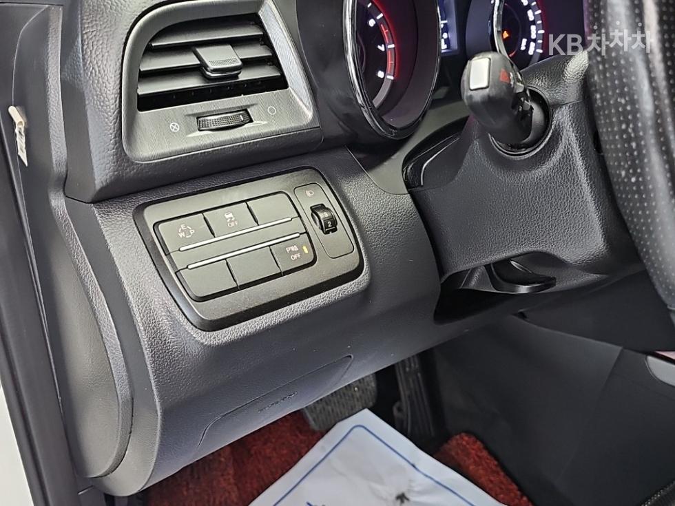 SsangYong Tivoli — miniaturë 18