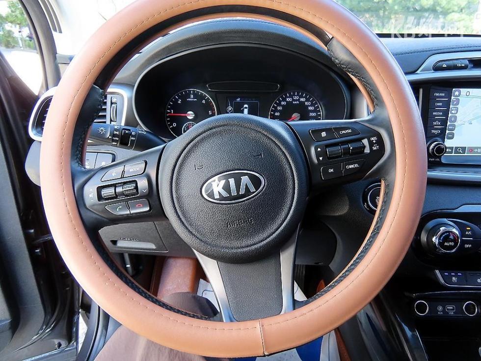 Kia Sorento — miniaturë 8