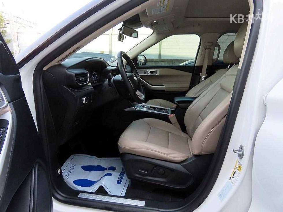 Ford Explorer Sport Trac — miniaturë 5