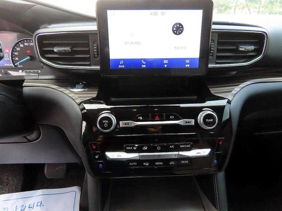 Ford Explorer Sport Trac — miniaturë 12