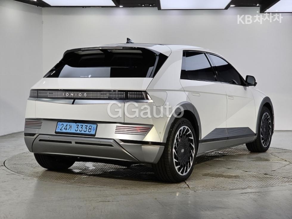 Hyundai IONIQ 5 — miniaturë 4