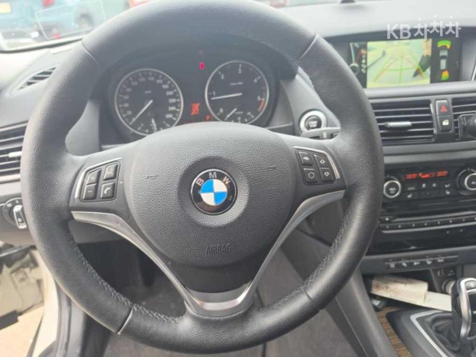 BMW X1 — miniaturë 7