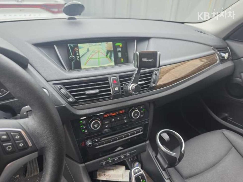 BMW X1 — miniaturë 8