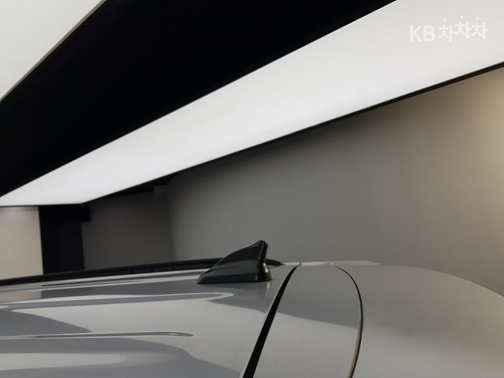 Hyundai Santa Fe — miniaturë 13