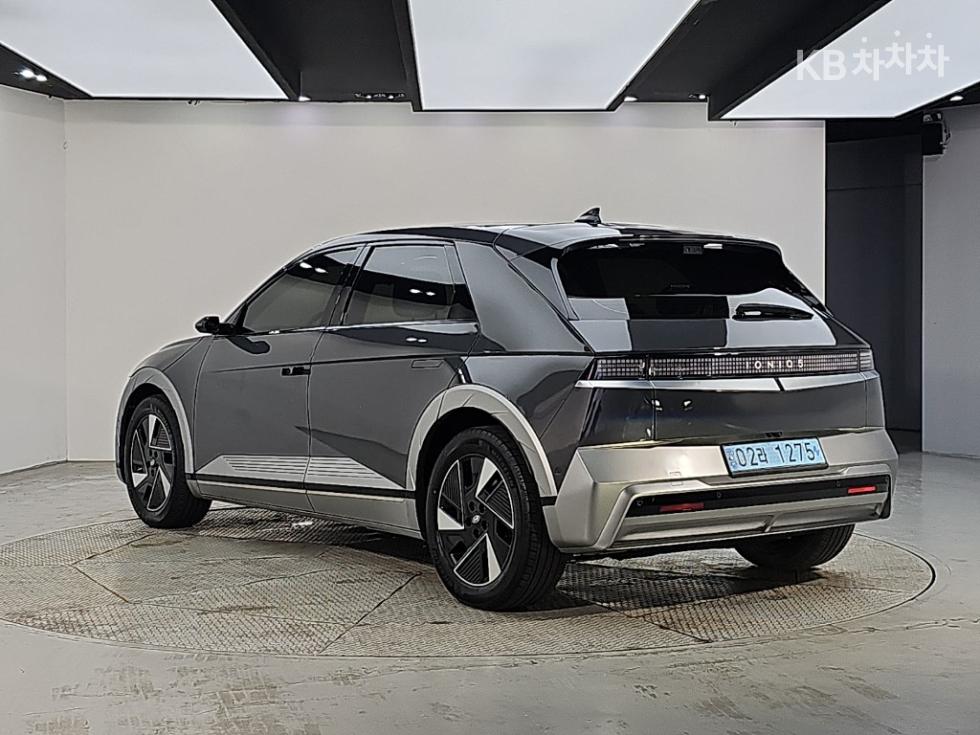 Hyundai IONIQ 5 — miniaturë 3