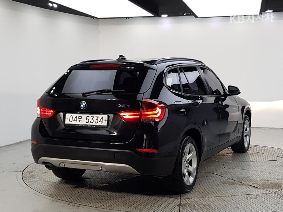 BMW X1 — miniaturë 4
