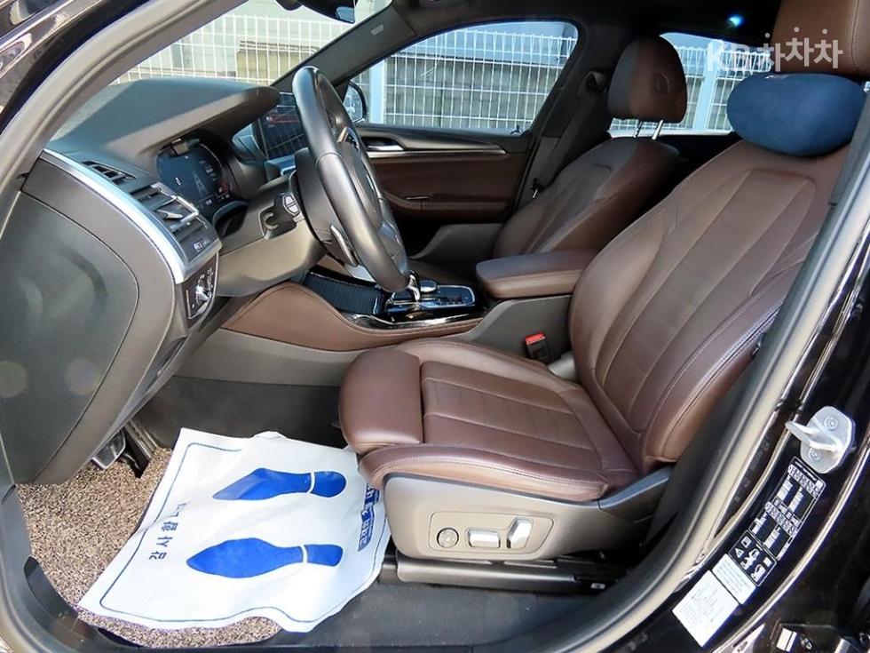 BMW X4 — miniaturë 5