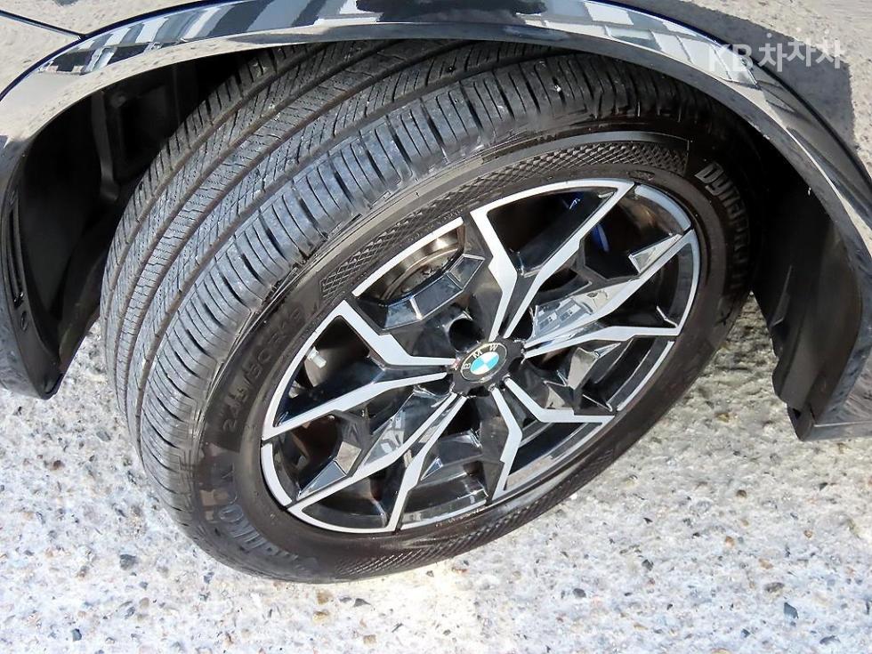 BMW X4 — miniaturë 20