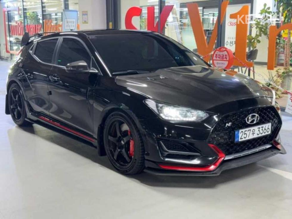 Hyundai Veloster