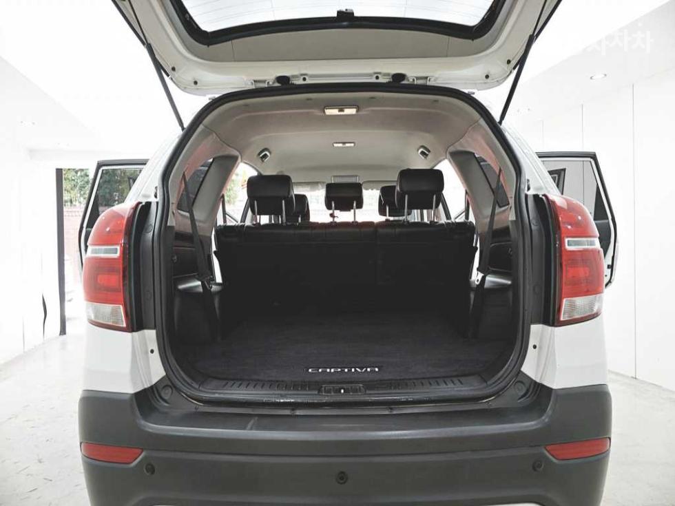 Chevrolet Captiva — miniaturë 5