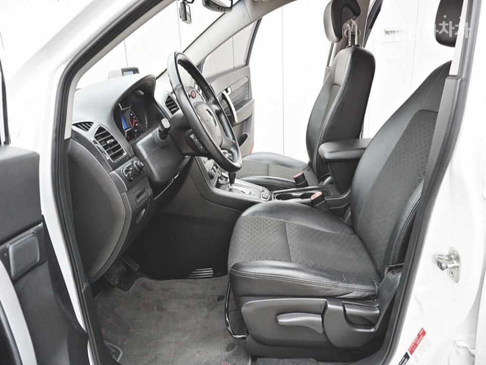 Chevrolet Captiva — miniaturë 6