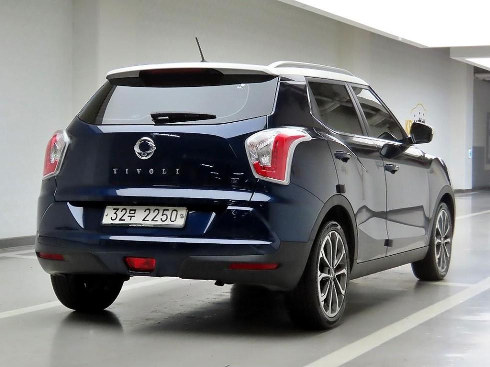 SsangYong Tivoli — miniaturë 4