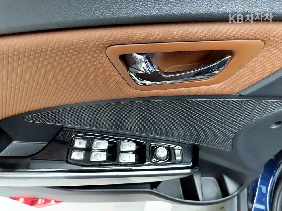SsangYong Tivoli — miniaturë 11