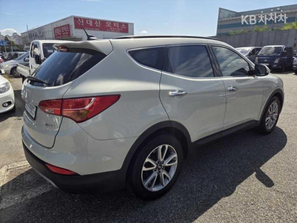 Hyundai Santa Fe — miniaturë 3