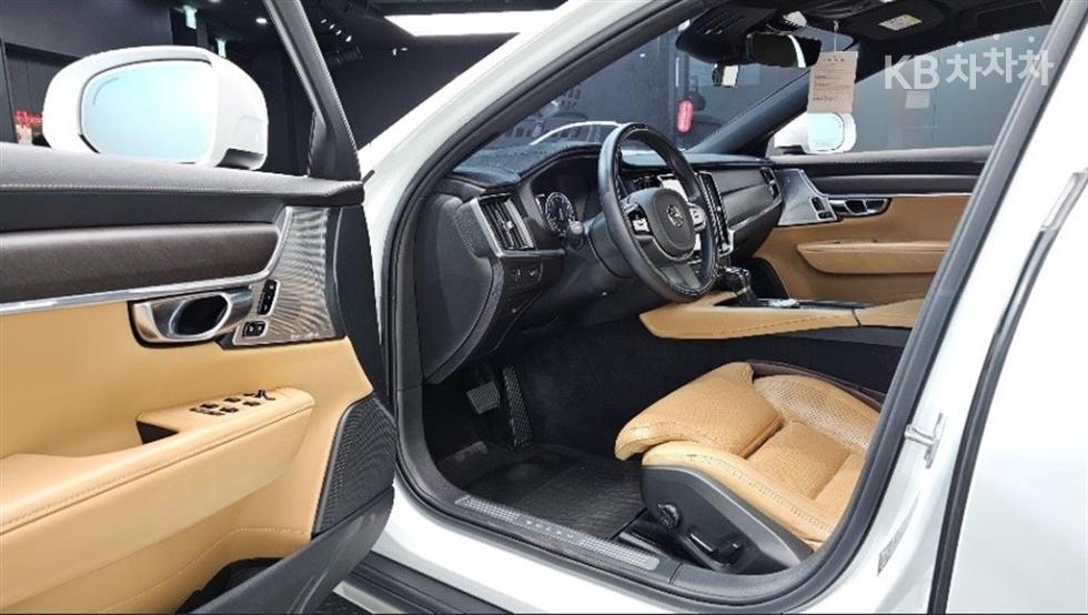 Volvo V90 — miniaturë 11