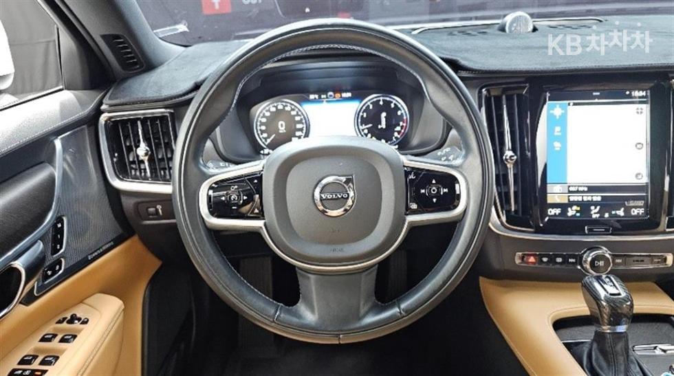 Volvo V90 — miniaturë 13