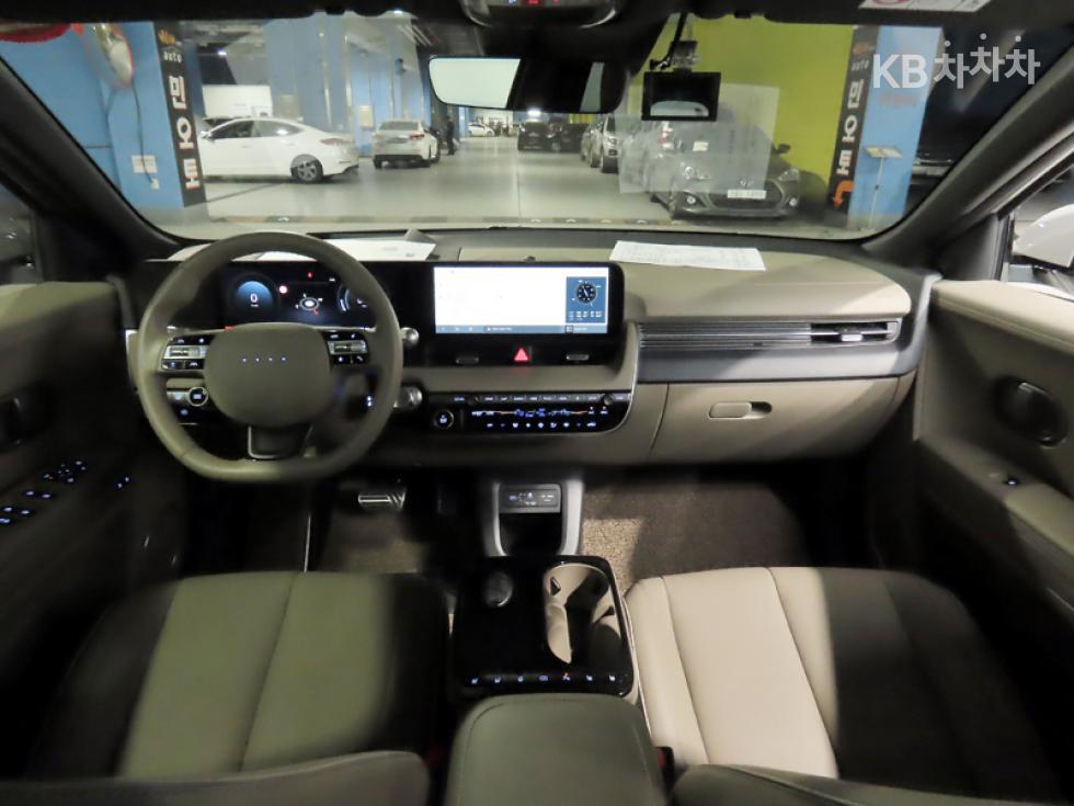 Hyundai IONIQ 5 — miniaturë 5