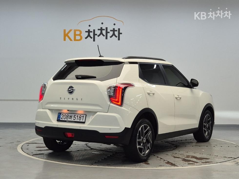 SsangYong Tivoli — miniaturë 3