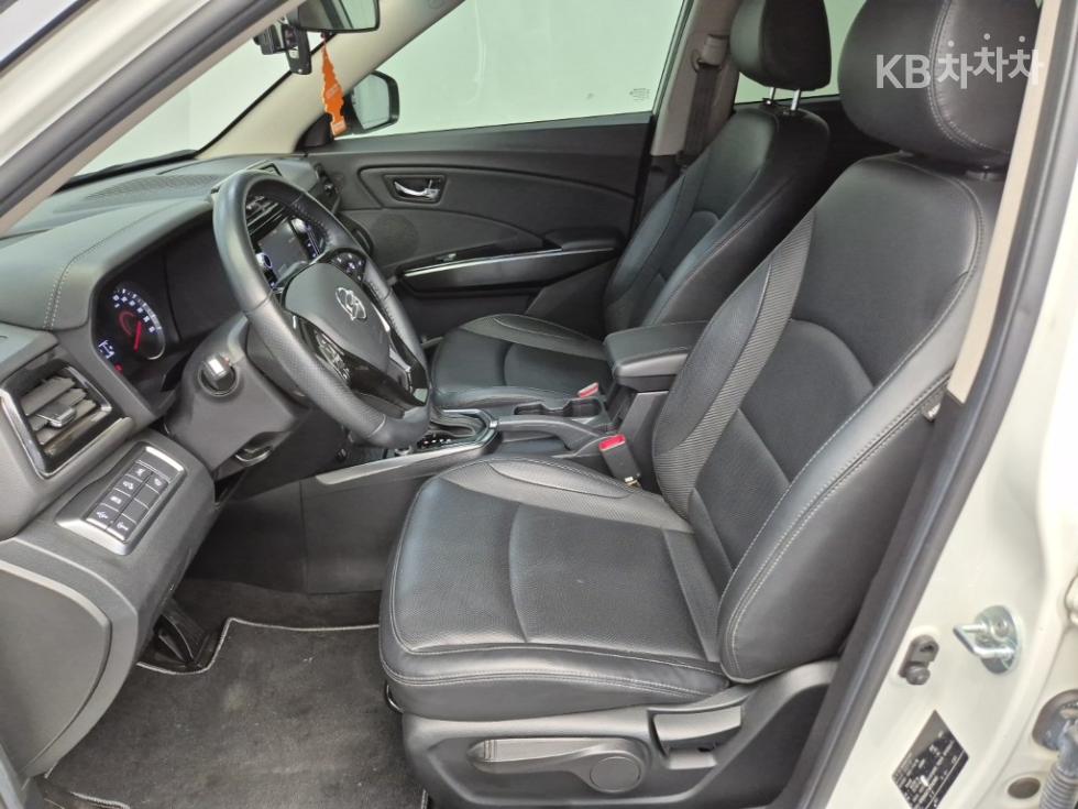 SsangYong Tivoli — miniaturë 11