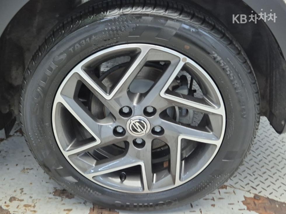 SsangYong Tivoli — miniaturë 20