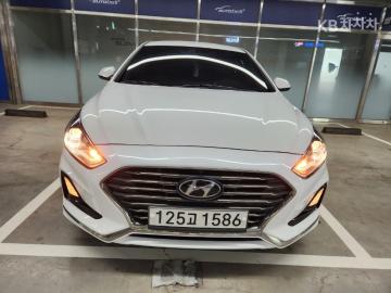 Hyundai Sonata 2.0 LPi 렌터카 스타일 — foto 1