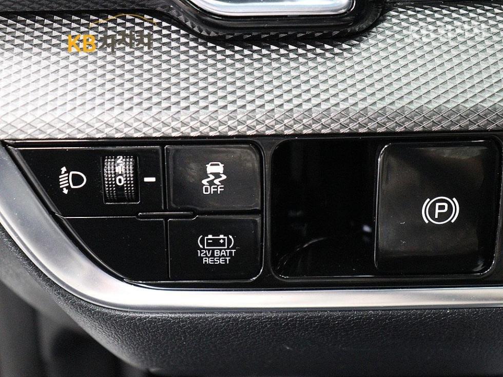 Kia Sportage — miniaturë 13