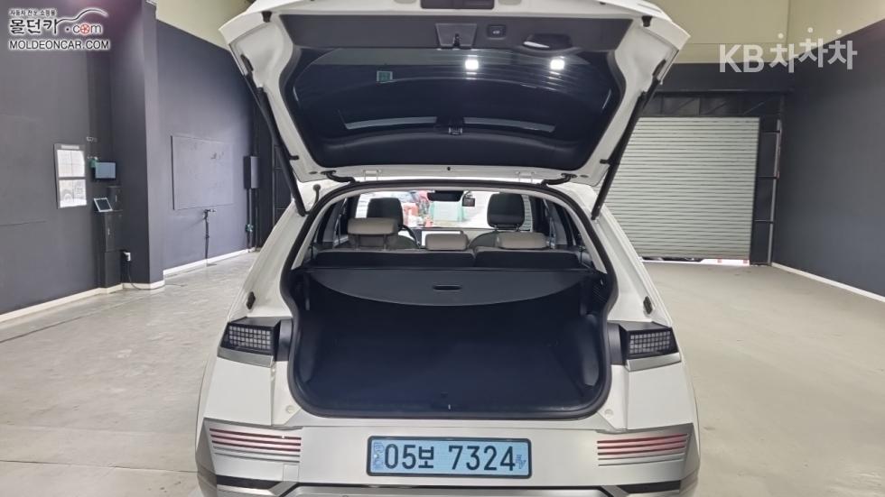 Hyundai IONIQ 5 — miniaturë 18