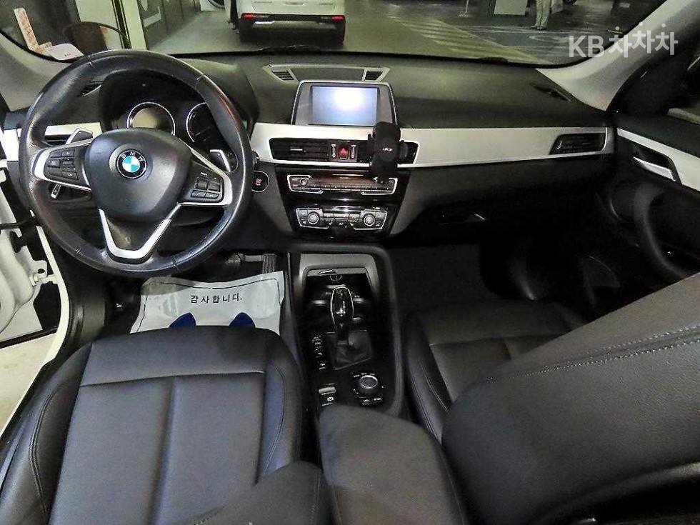 BMW X1 — miniaturë 10