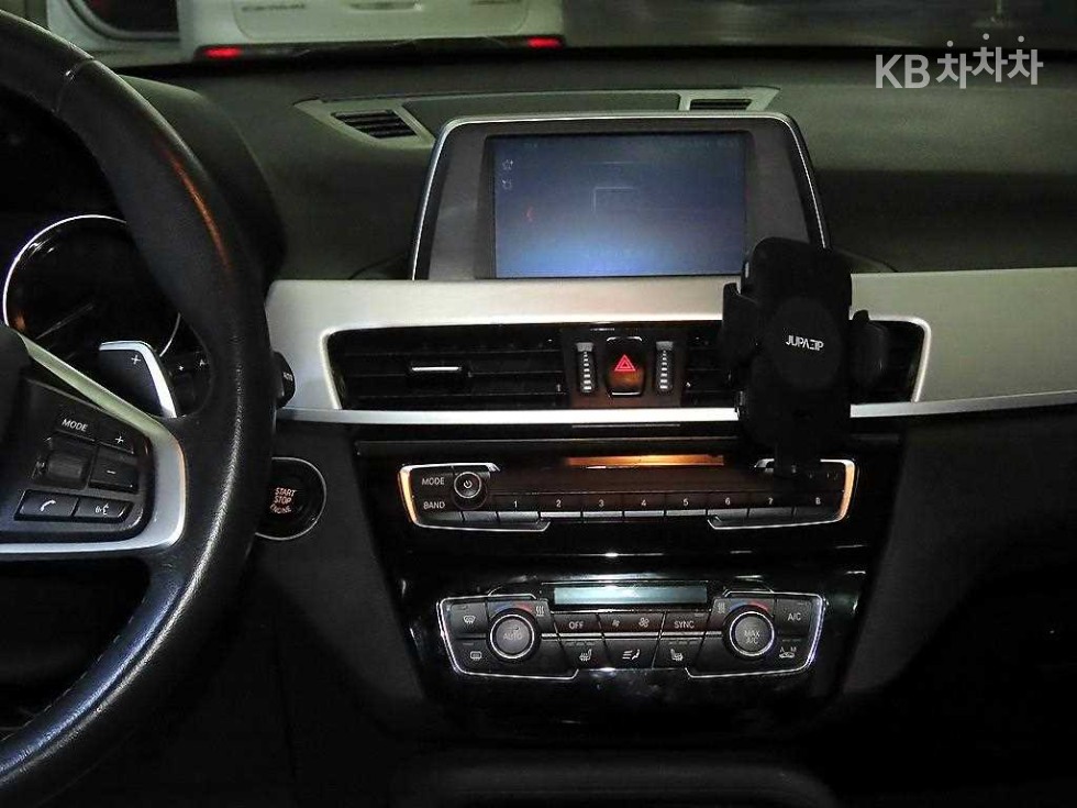 BMW X1 — miniaturë 11