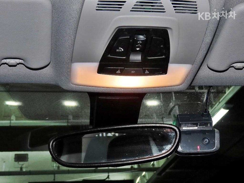 BMW X1 — miniaturë 15
