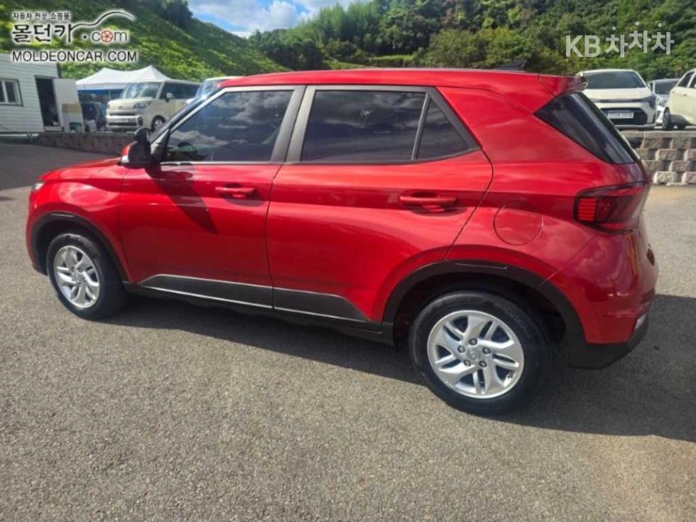 Hyundai Venue — miniaturë 7