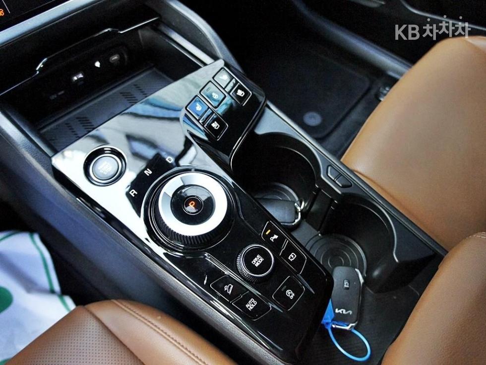 Kia Sportage — miniaturë 11