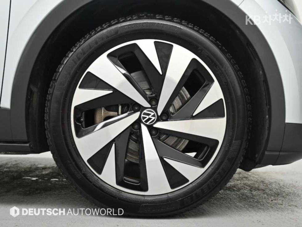 Volkswagen ID.4 — miniaturë 5